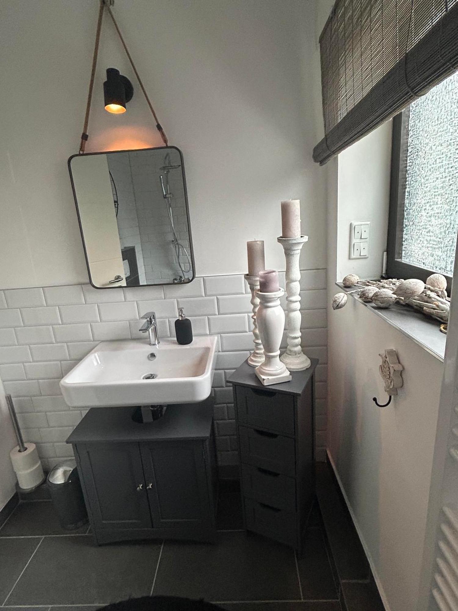 Cosy Bungalow-Apartment In Ruhiger Toplage - Naehe Duesseldorf Krefeld Buitenkant foto